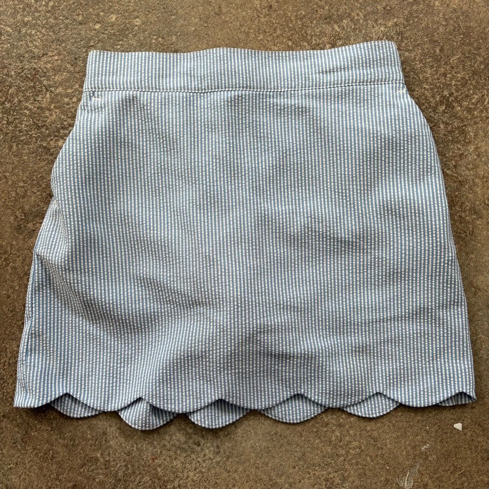 Vineyard Vines Seersucker Blue and White Striped Skort